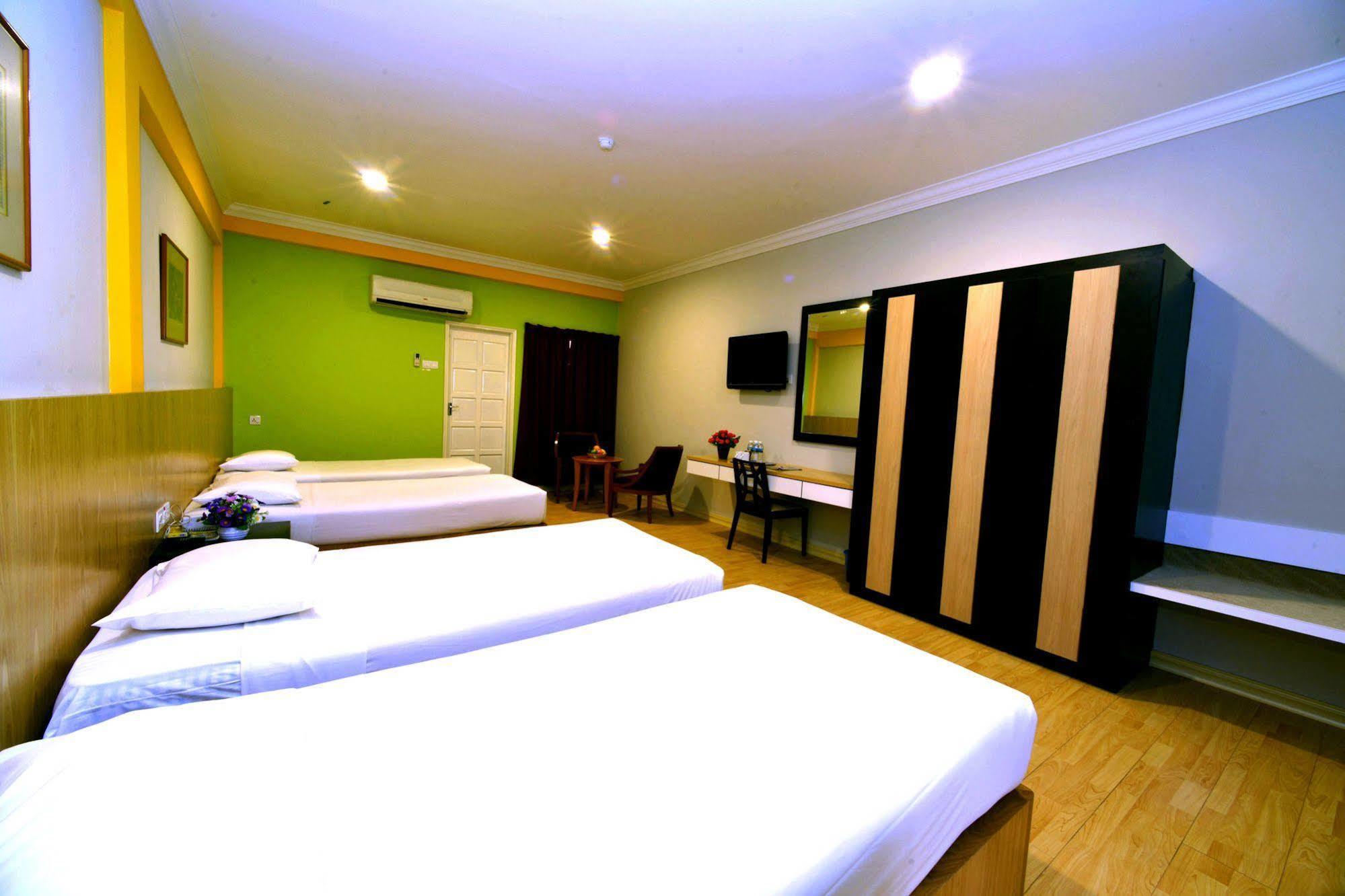 Classic Boutique Hotel Kuantan Exterior foto