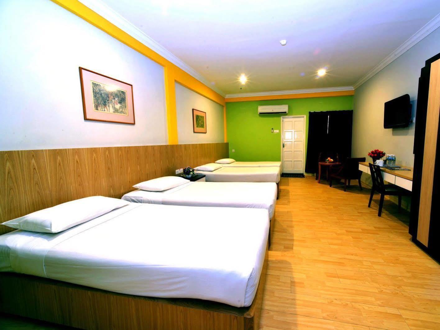 Classic Boutique Hotel Kuantan Exterior foto