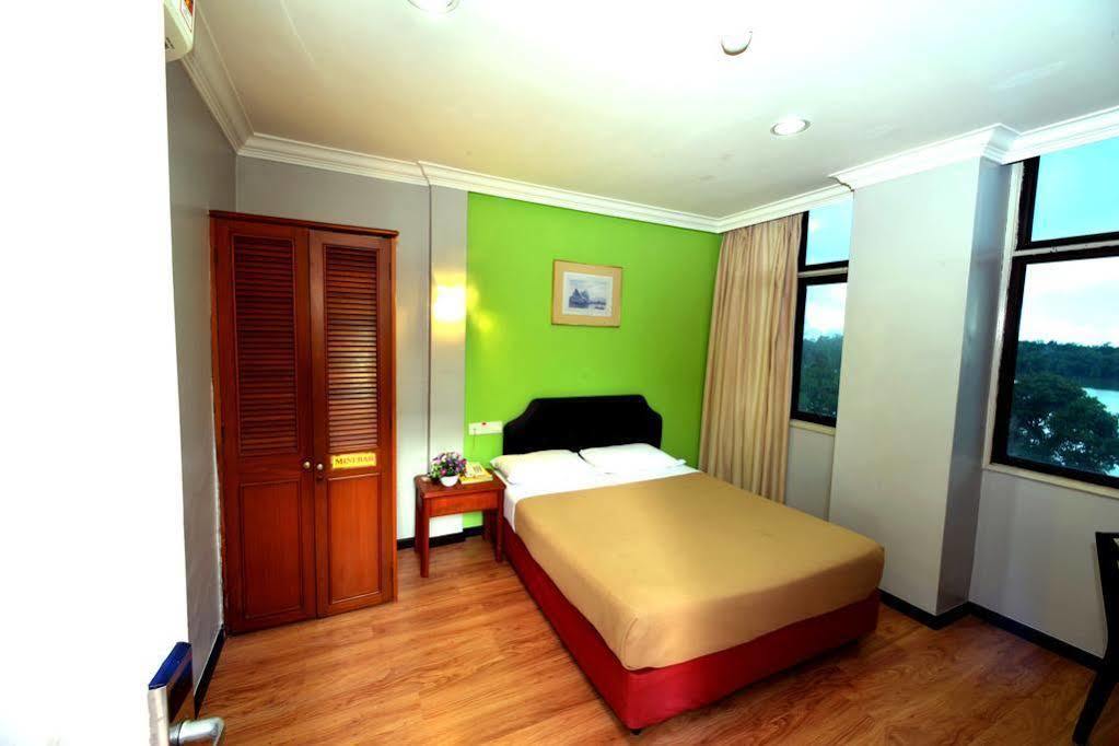 Classic Boutique Hotel Kuantan Exterior foto